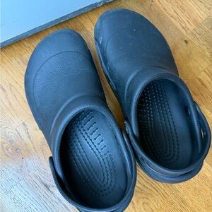 CROCS Classic Black Clogs